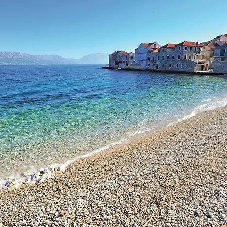 Tatil Evi Two-bedroom In Postira